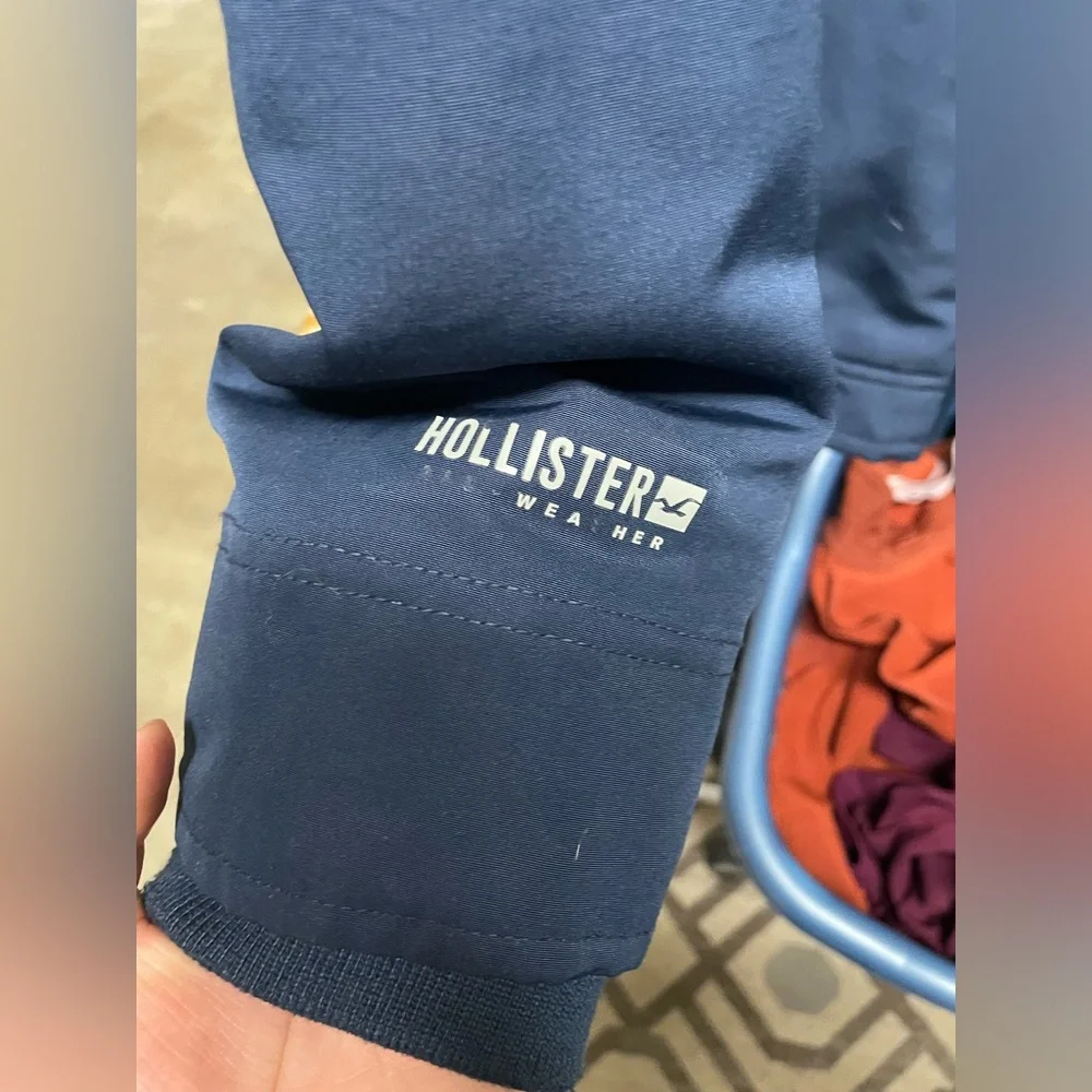 Hollister Rain Jacket - Picture 2 of 5